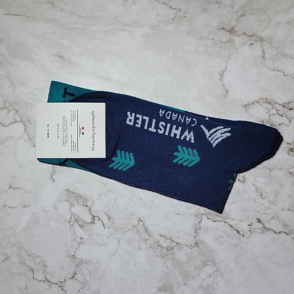 NWT Unisex size 8 - 13 socks - Whistler Canada mountains - Picture 2 of 3